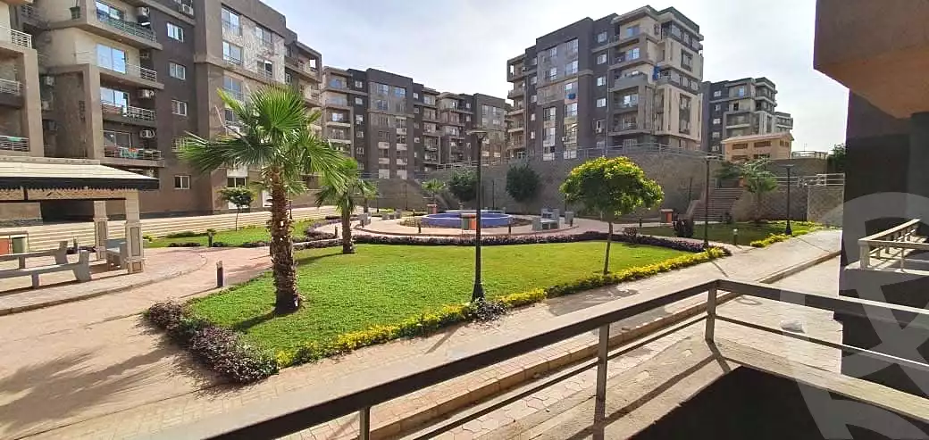 https://aqarmap.com.eg/ar/listing/6875013-for-sale-cairo-new-cairo-south-investors-mohammed-nagib-axis-st