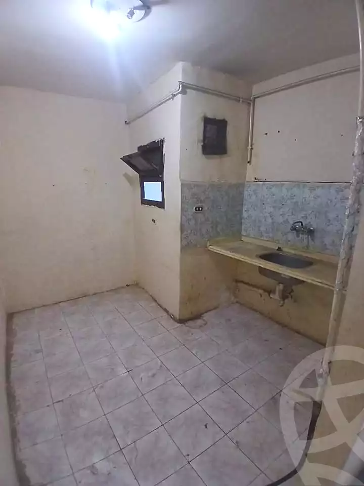 https://aqarmap.com.eg/ar/listing/6875047-for-sale-alexandria-al-agamy-lbytsh-ain-shams-st