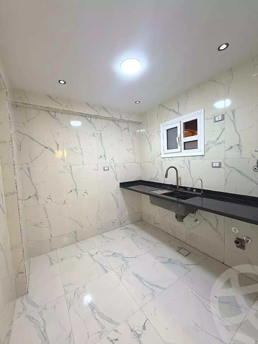 https://aqarmap.com.eg/ar/listing/6875086-for-sale-alexandria-al-agamy-lbytsh-zayed-st