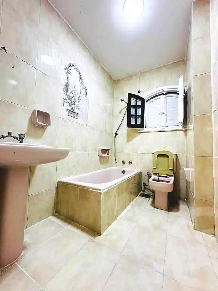 https://aqarmap.com.eg/en/listing/6875231-for-sale-alexandria-al-agamy-shataa-el-nakheel