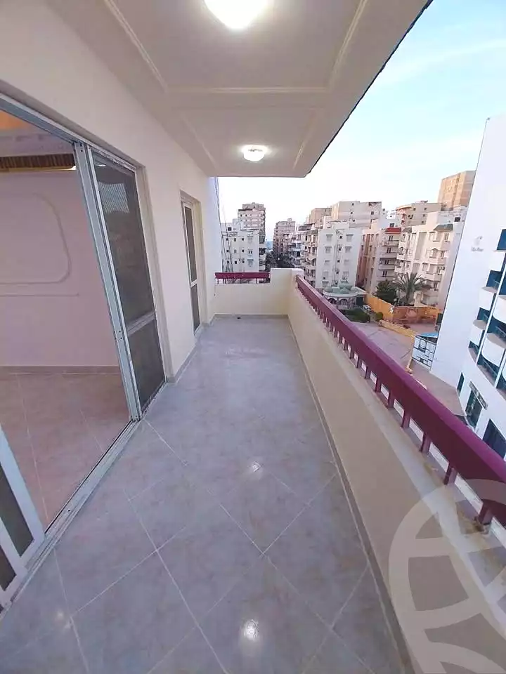 https://aqarmap.com.eg/ar/listing/6875379-for-sale-alexandria-al-agamy-shataa-el-nakheel