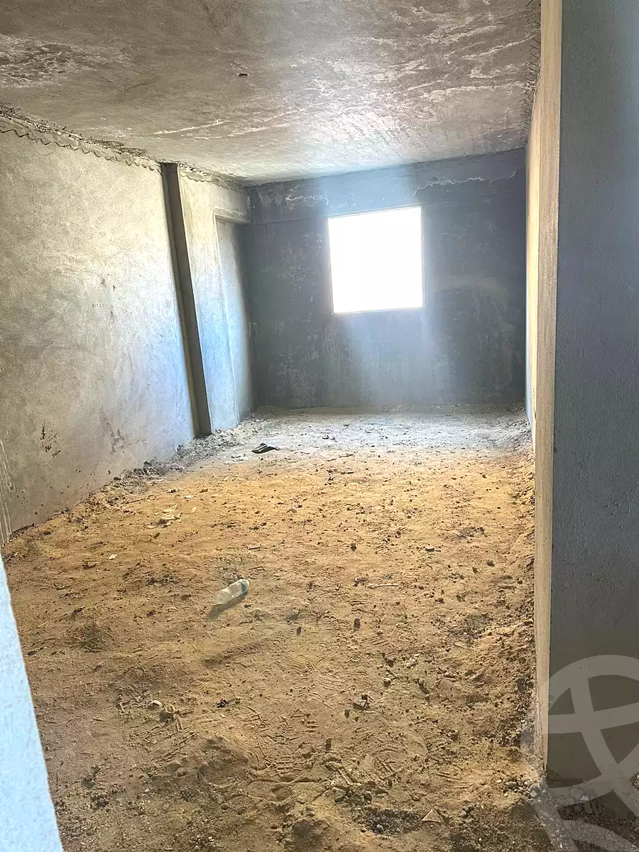 https://aqarmap.com.eg/ar/listing/6875477-for-sale-alexandria-al-agamy-lbytsh-bianchiii