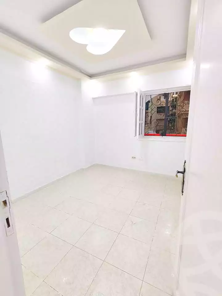 https://aqarmap.com.eg/ar/listing/6875521-for-sale-alexandria-al-agamy-shataa-el-nakheel
