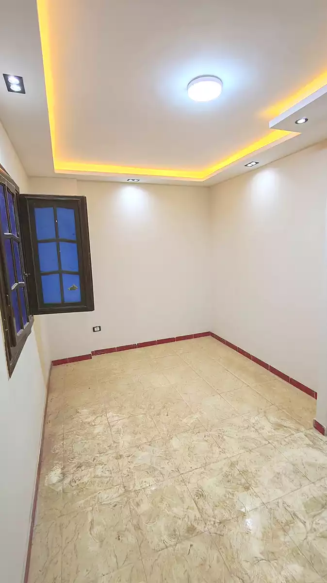 https://aqarmap.com.eg/ar/listing/6876002-for-sale-alexandria-al-agamy-el-hanouvel-al-haded-we-al-soulb-st
