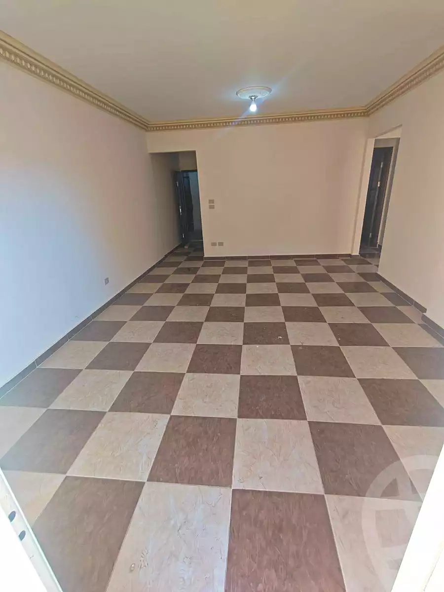 https://aqarmap.com.eg/en/listing/6876099-for-sale-alexandria-al-agamy-el-hanouvel-al-asdakaa-st