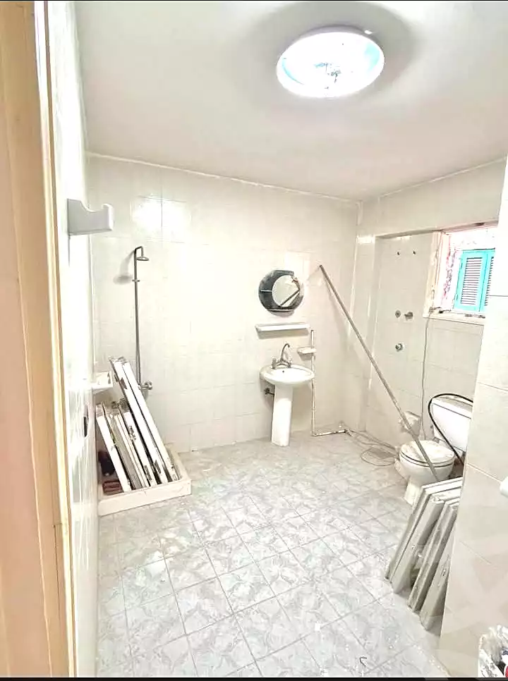 https://aqarmap.com.eg/ar/listing/6876109-for-sale-alexandria-al-agamy-lbytsh-shahr-al-assal-st