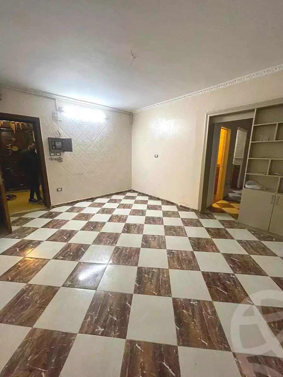 https://aqarmap.com.eg/ar/listing/6876671-for-sale-cairo-ain-shams-ain-shams-el-sharkia-el-eshrein-stt