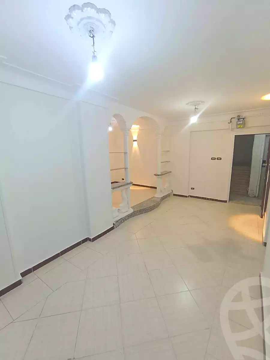 https://aqarmap.com.eg/ar/listing/6876740-for-sale-alexandria-lsywf-el-falki