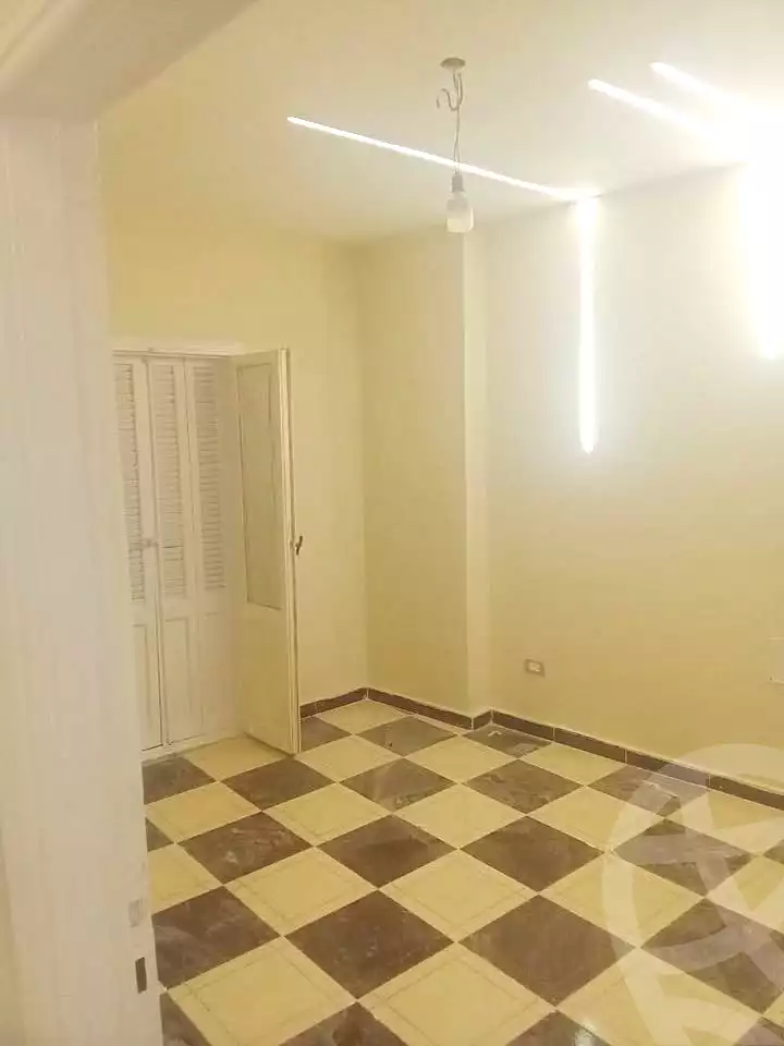 https://aqarmap.com.eg/ar/listing/6876855-for-sale-alexandria-al-agamy-el-hanouvel