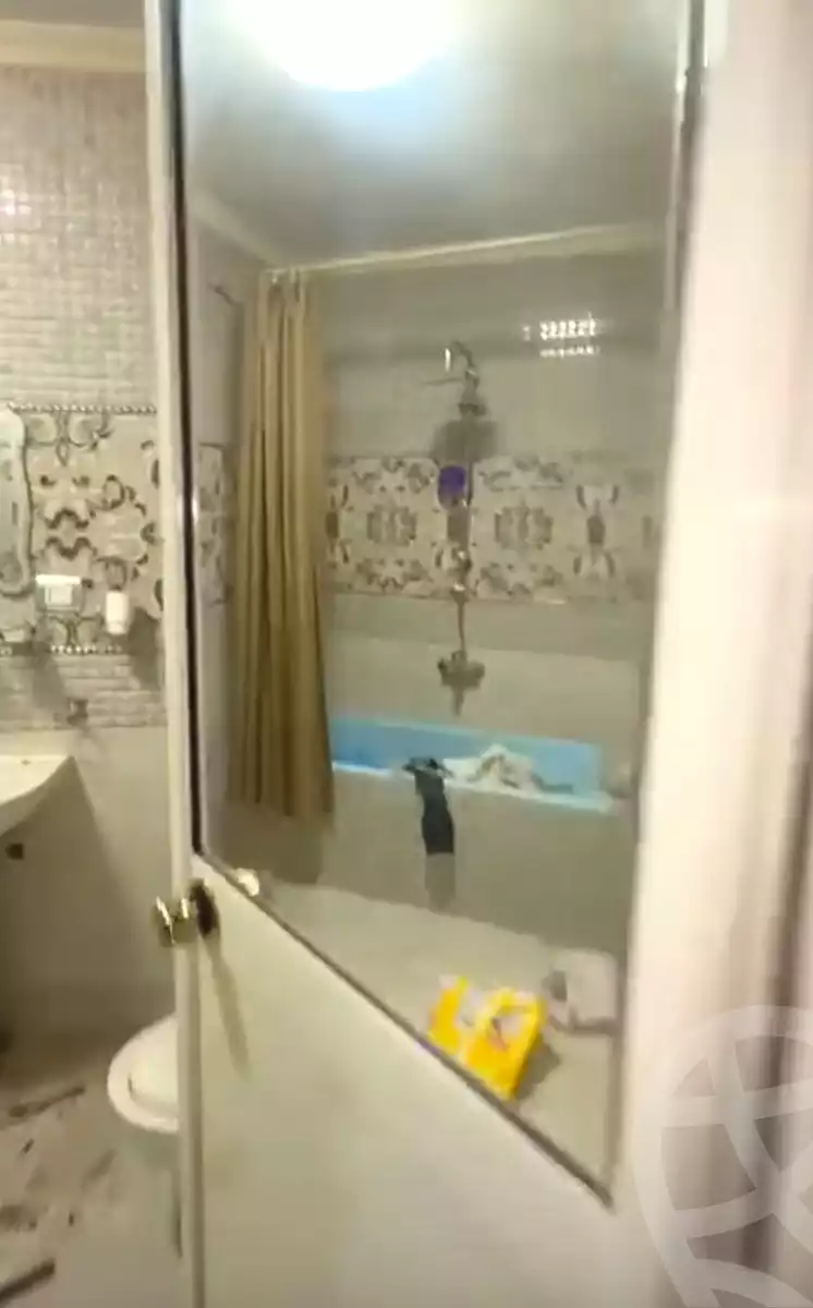 https://aqarmap.com.eg/ar/listing/6877062-for-sale-cairo-ain-shams-ahmed-esmat-st