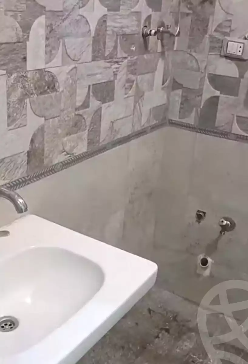 https://aqarmap.com.eg/ar/listing/6877096-for-sale-cairo-nozha-2-gesr-el-suez-st