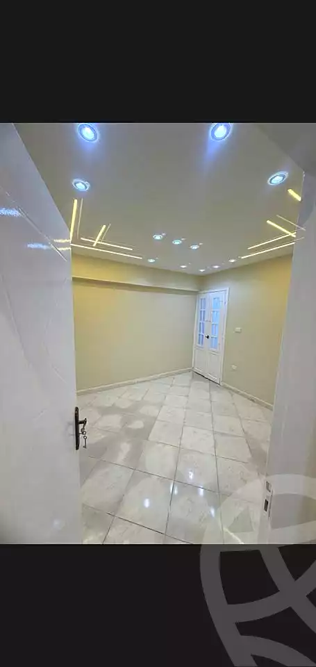 https://aqarmap.com.eg/ar/listing/6877288-for-sale-alexandria-al-agamy-el-hanouvel-gabir-hafez-st