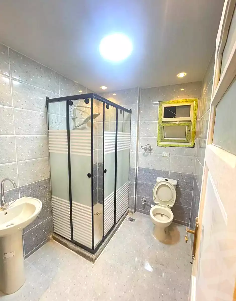 https://aqarmap.com.eg/ar/listing/6877719-for-sale-alexandria-sydy-bshr-sydy-bshr-bhry-gamal-abd-el-nasir-st