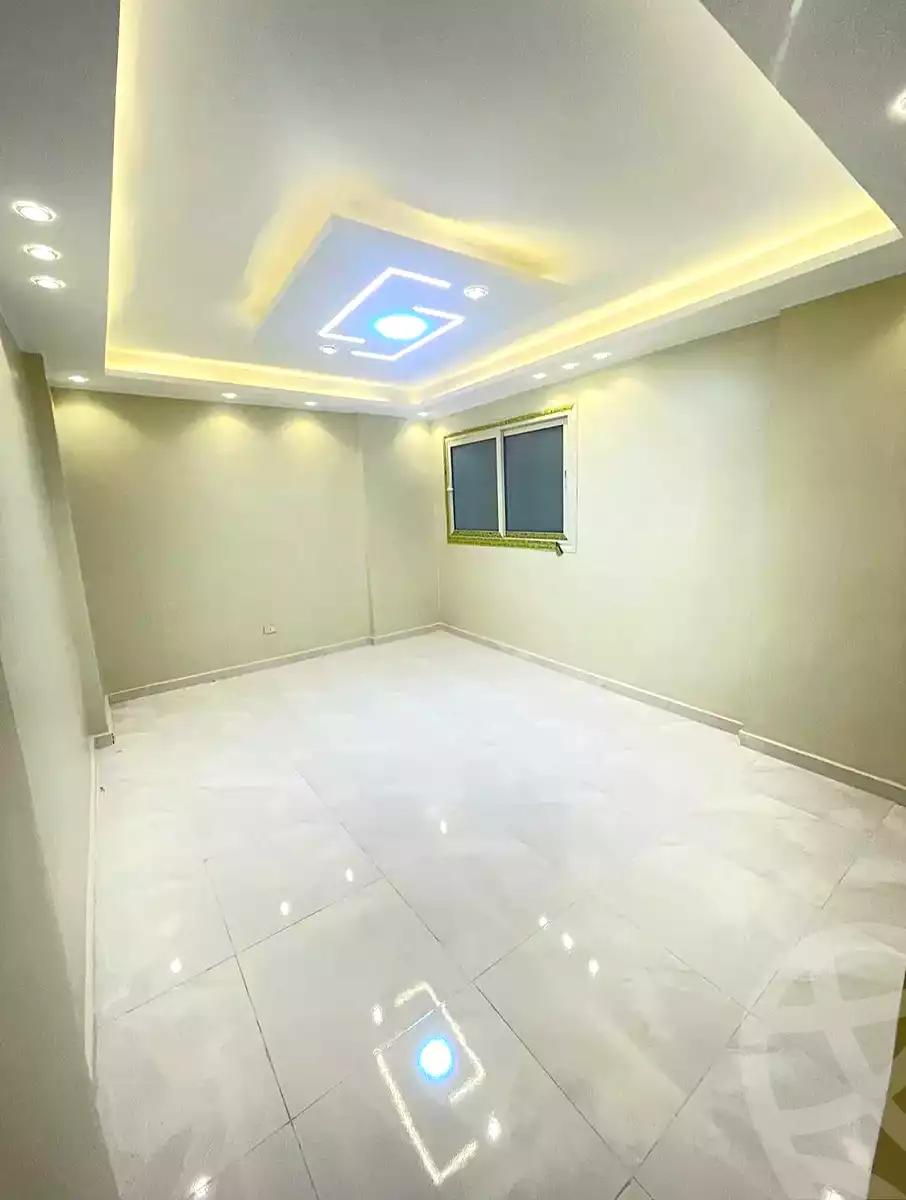 https://aqarmap.com.eg/ar/listing/6877719-for-sale-alexandria-sydy-bshr-sydy-bshr-bhry-gamal-abd-el-nasir-st