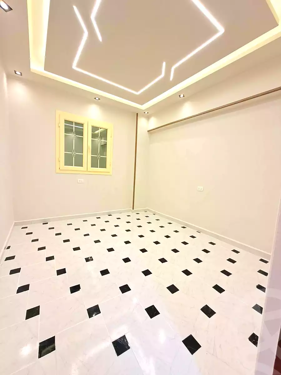 https://aqarmap.com.eg/ar/listing/6877728-for-sale-alexandria-al-agamy-shataa-el-nakheel