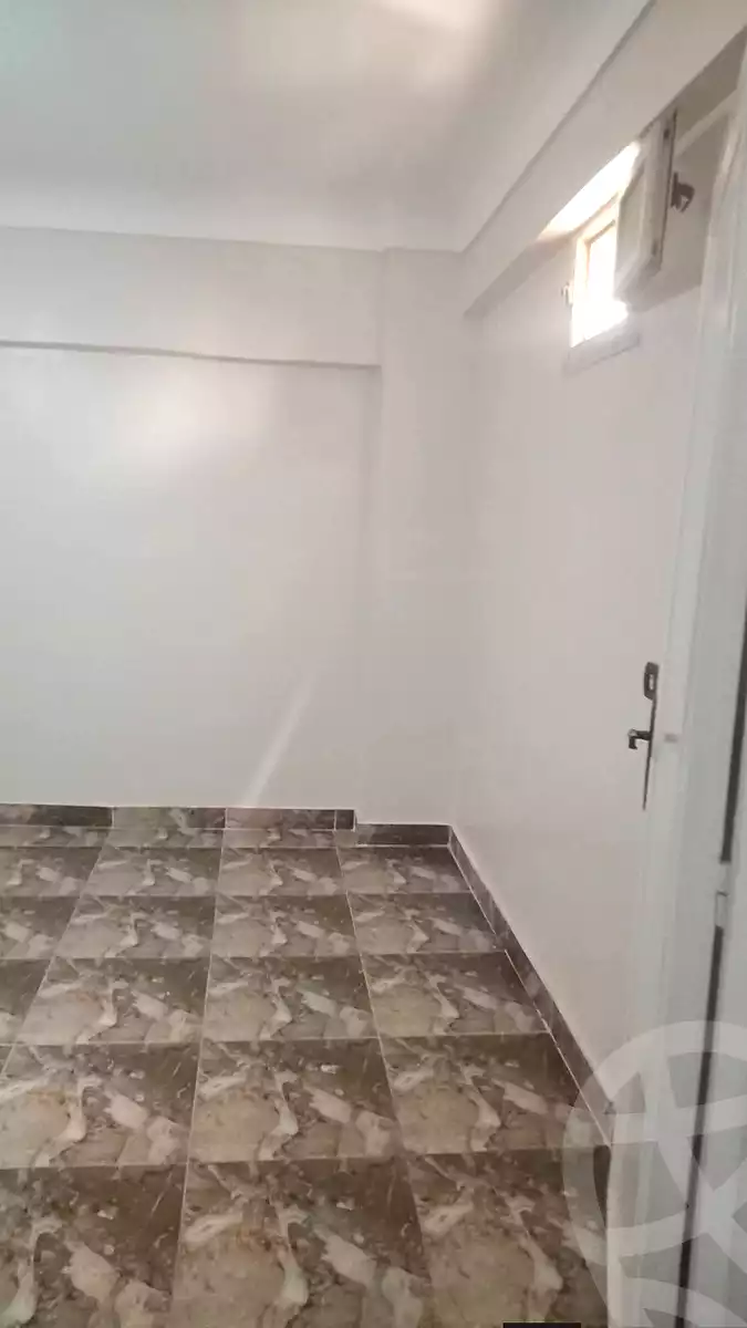 https://aqarmap.com.eg/ar/listing/6877737-for-rent-alexandria-al-agamy-lbytsh-el-hay-st