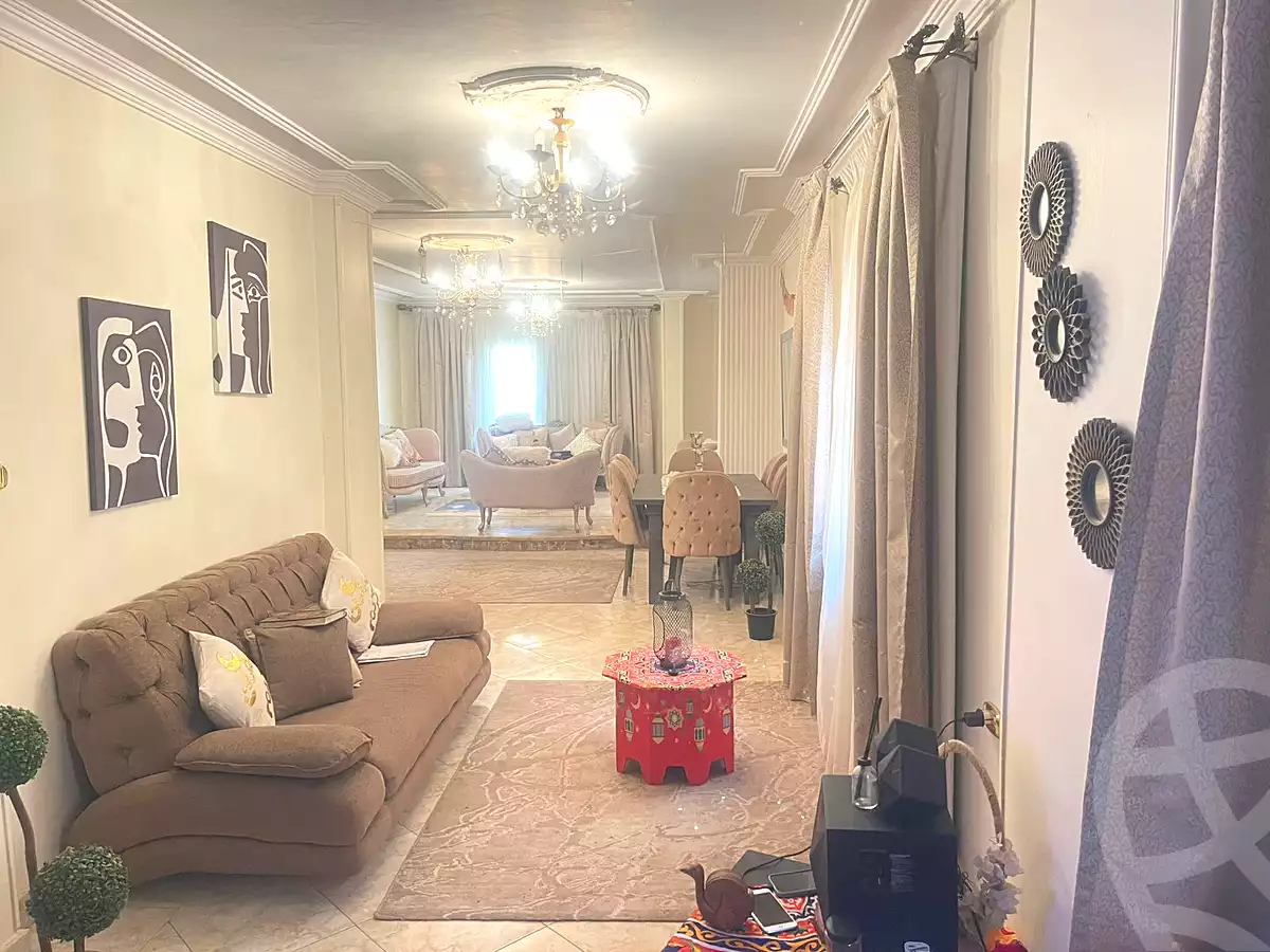 https://aqarmap.com.eg/ar/listing/6877851-for-sale-cairo-6th-of-october-el-ahyaa-neighborhood-5th-street-2
