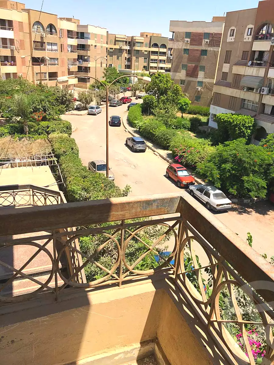 https://aqarmap.com.eg/en/listing/6877858-for-sale-cairo-6th-of-october-hay-el-bashayer