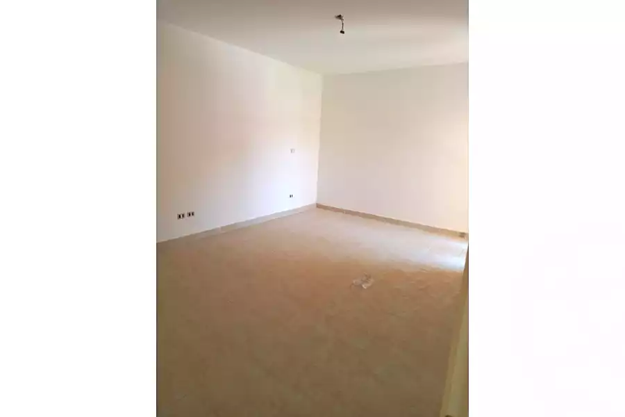 https://aqarmap.com.eg/ar/listing/6877837-for-sale-cairo-new-cairo-lrhb-city-mtdd-lrhb-phase-7
