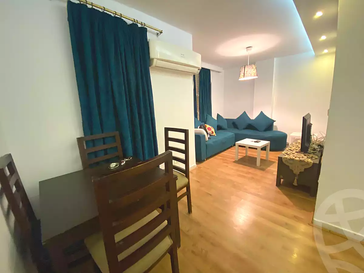 https://aqarmap.com.eg/en/listing/6877904-for-rent-cairo-new-cairo-lrhb-city-phase-1-ali-amin-st