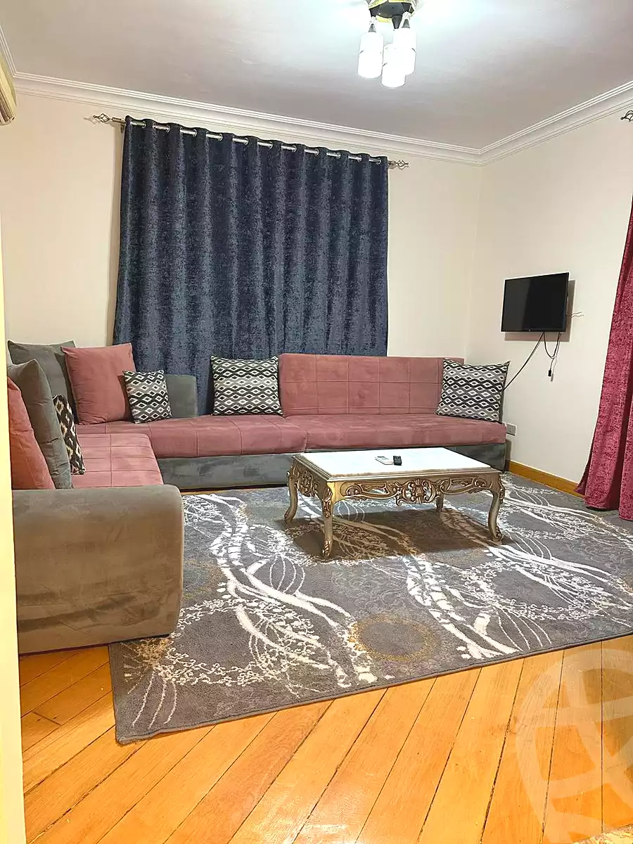 https://aqarmap.com.eg/ar/listing/6877918-for-rent-cairo-el-sheikh-zayed-city-compounds-beverly-hills