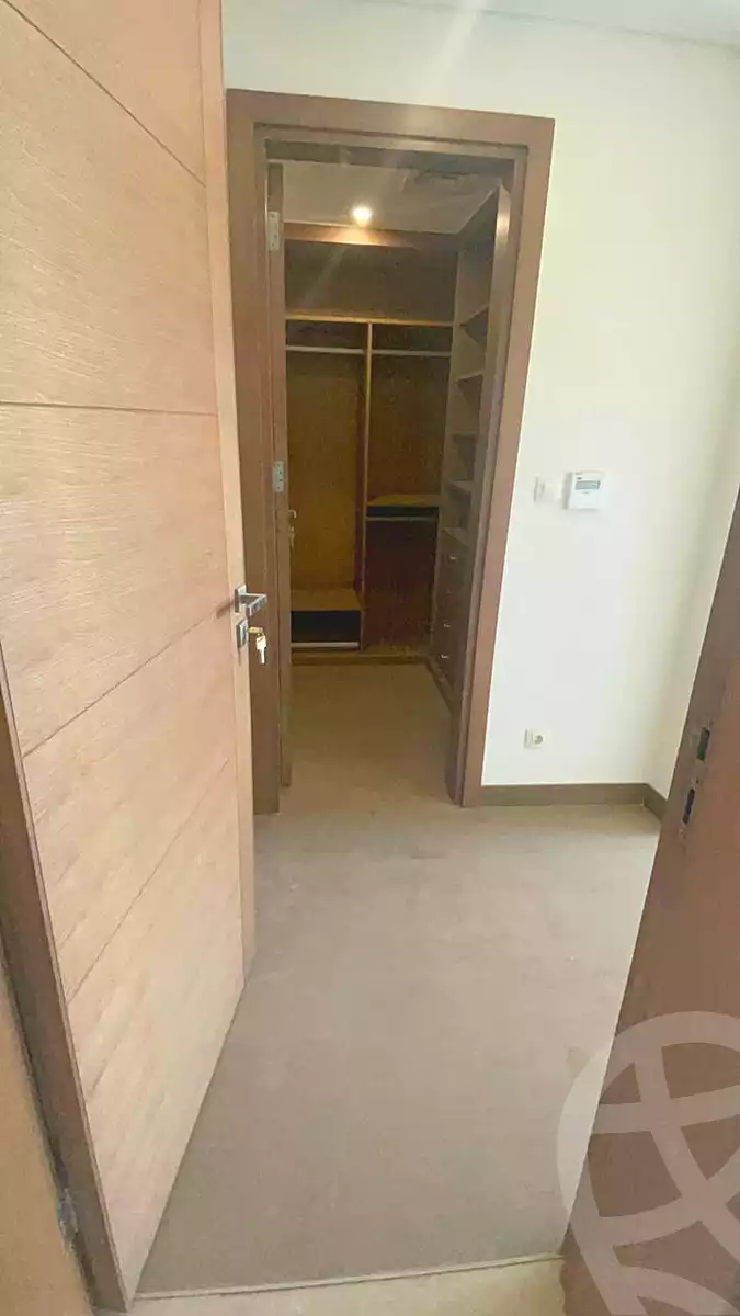 https://aqarmap.com.eg/ar/listing/6878113-for-rent-cairo-mokattam-compounds-uptown-cairo-auroraa-uptown-cairo