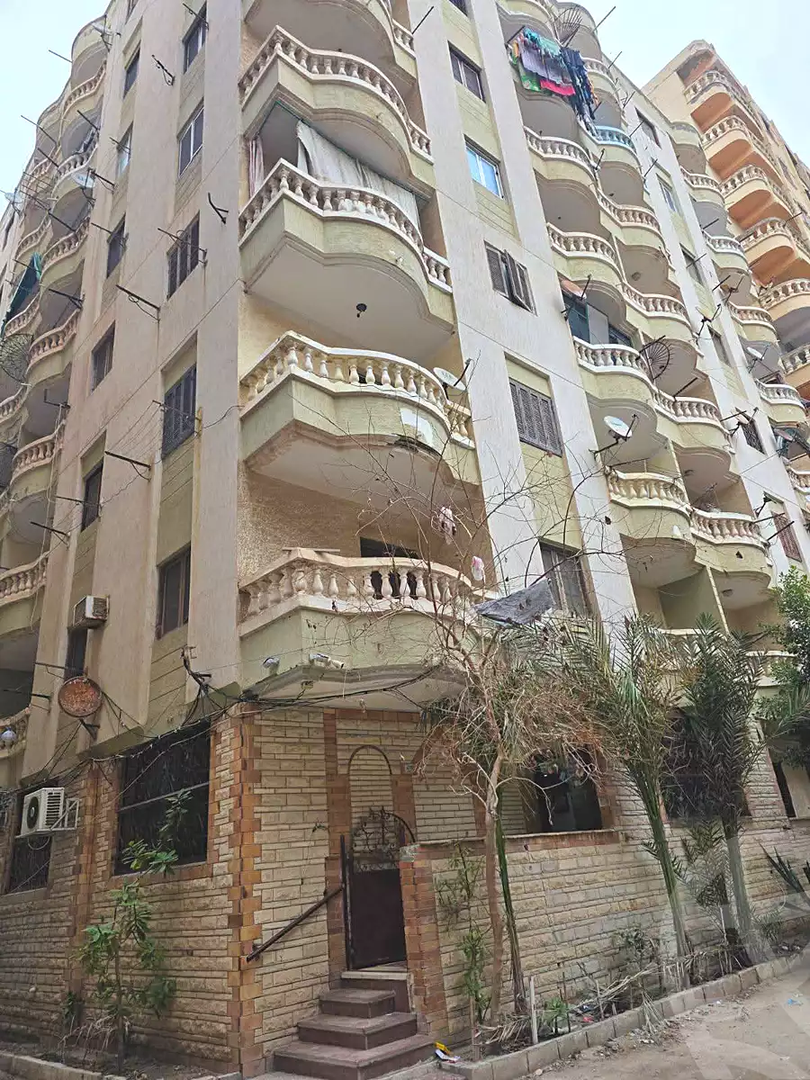 https://aqarmap.com.eg/ar/listing/6879067-for-sale-alexandria-al-agamy-el-hanouvel-hussein-waly-st