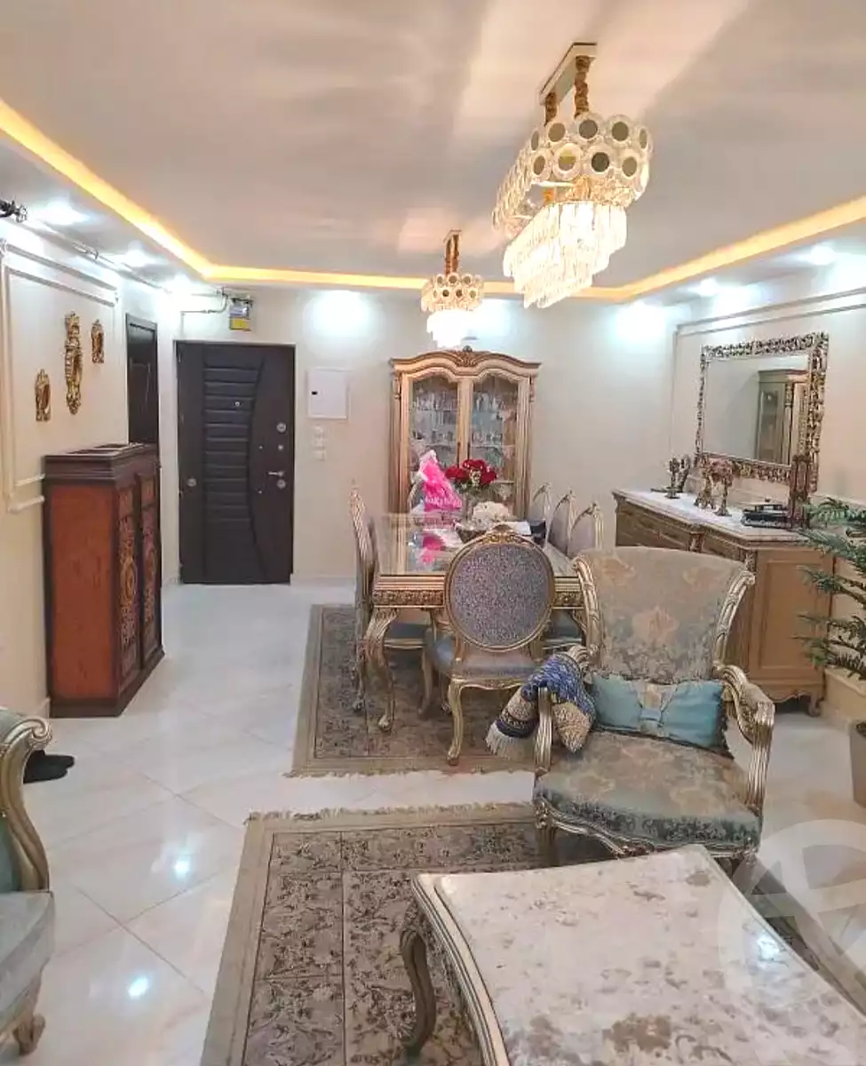 https://aqarmap.com.eg/ar/listing/6879152-for-sale-cairo-el-haram-shareaa-khatem-el-morsalen
