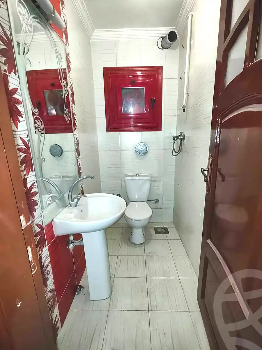 https://aqarmap.com.eg/ar/listing/6879923-for-rent-alexandria-lsywf-shamaa
