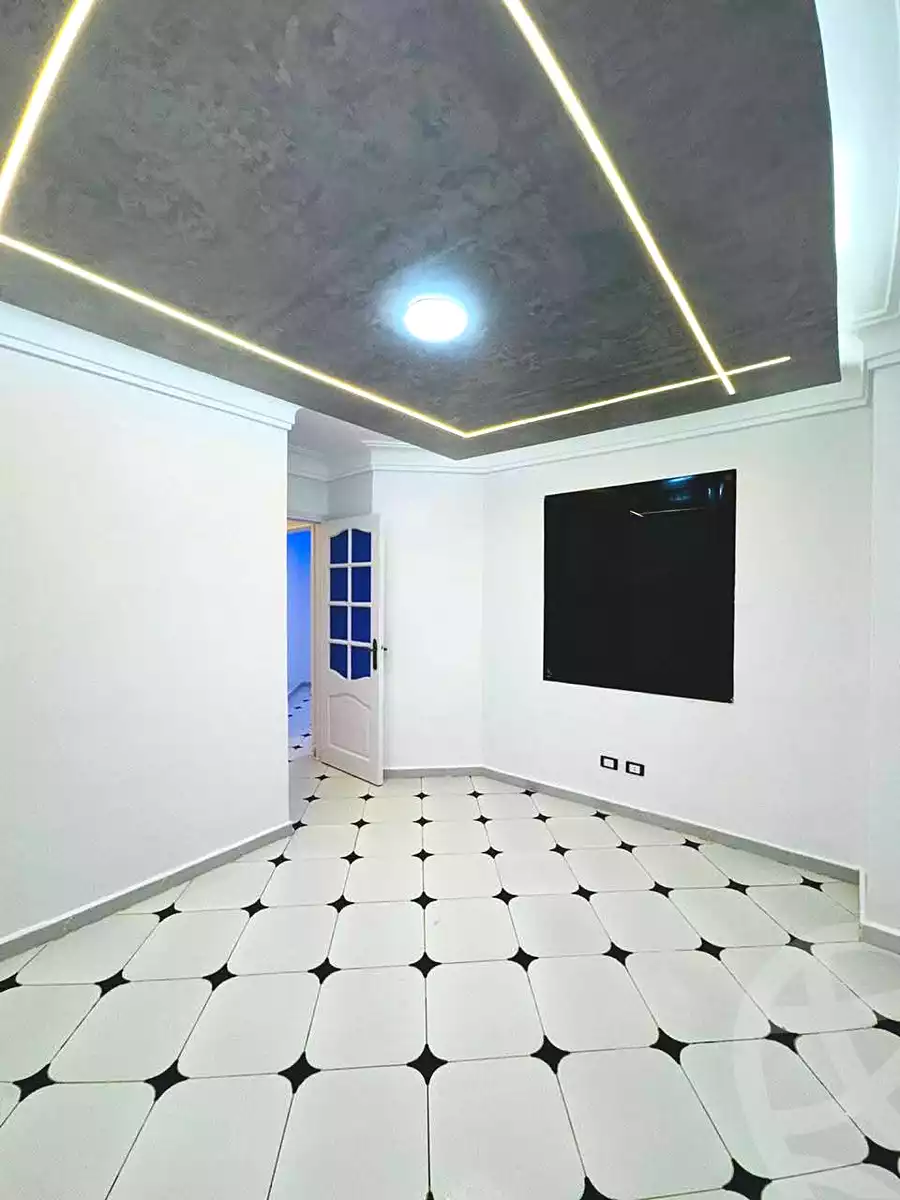 https://aqarmap.com.eg/en/listing/6880114-for-sale-alexandria-al-agamy-shataa-el-nakheel