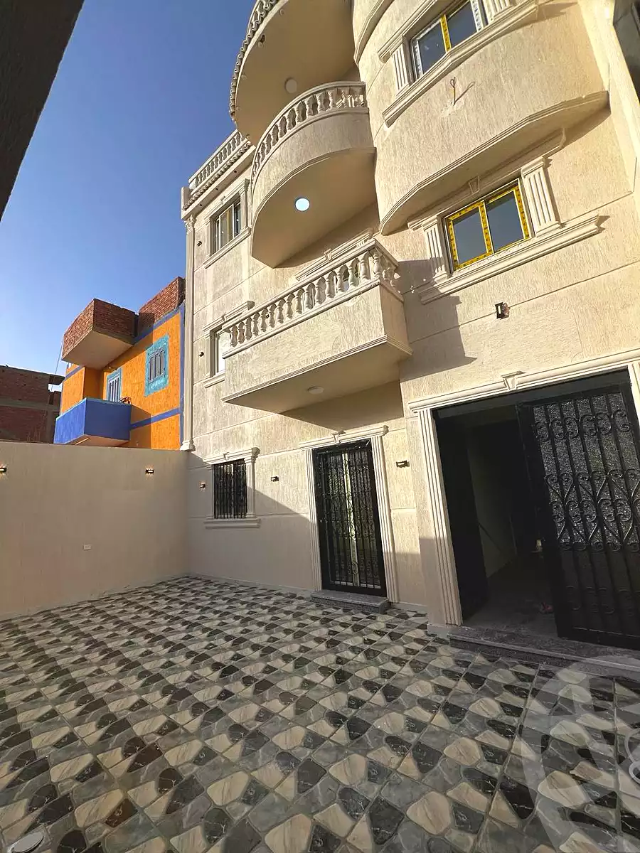 https://aqarmap.com.eg/ar/listing/6880352-for-sale-cairo-6th-of-october-hadaeq-october-compounds-el-fardous-gardens