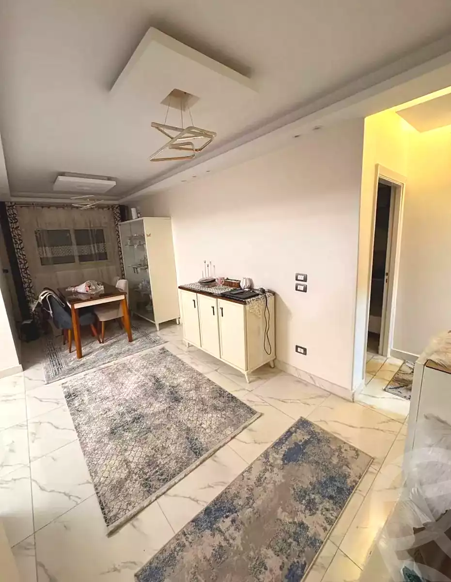 https://aqarmap.com.eg/en/listing/6880640-for-sale-alexandria-alhadara-new-el-hadra