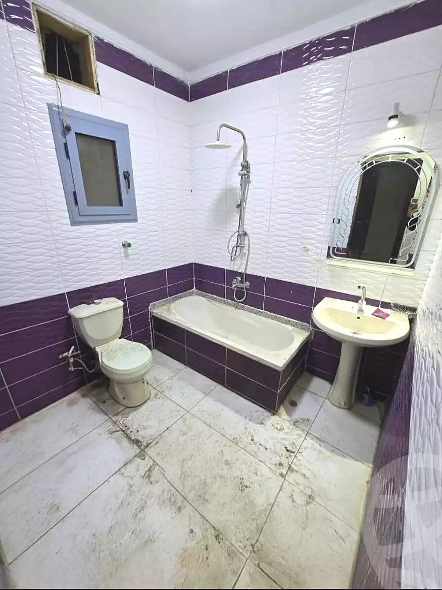 https://aqarmap.com.eg/en/listing/6880881-for-sale-alexandria-el-asafra-salman-el-farsi-st
