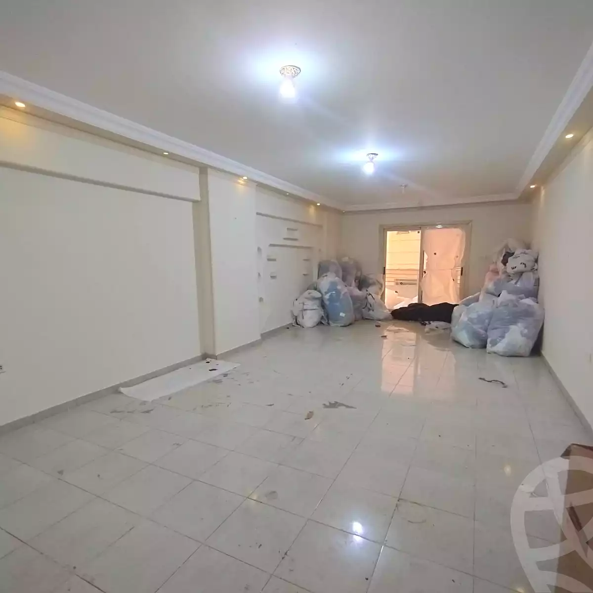 https://aqarmap.com.eg/ar/listing/6881089-for-rent-alexandria-el-asafra-l-sfr-bhry