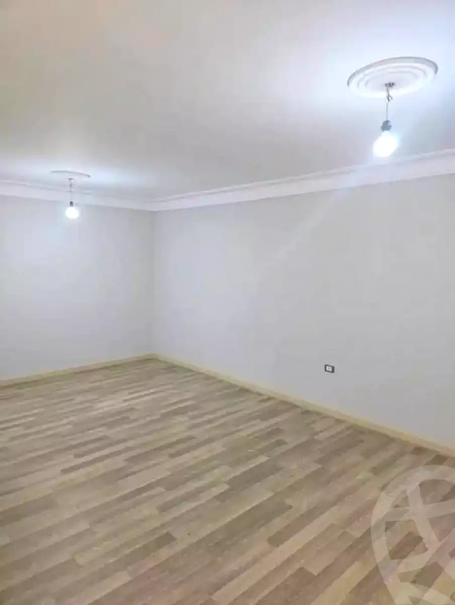 https://aqarmap.com.eg/ar/listing/6881147-for-sale-alexandria-ganaklis-el-arwam-church-st