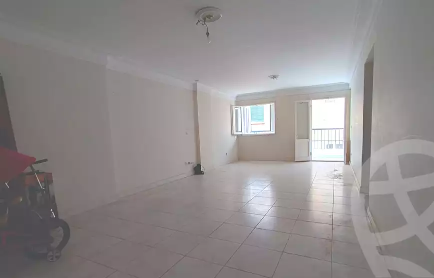 https://aqarmap.com.eg/en/listing/6881647-for-sale-alexandria-bolekly