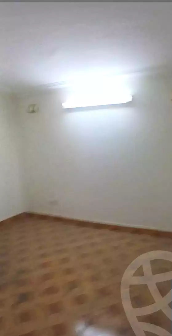 https://aqarmap.com.eg/ar/listing/6882232-for-rent-cairo-downtown-el-tawfikeya