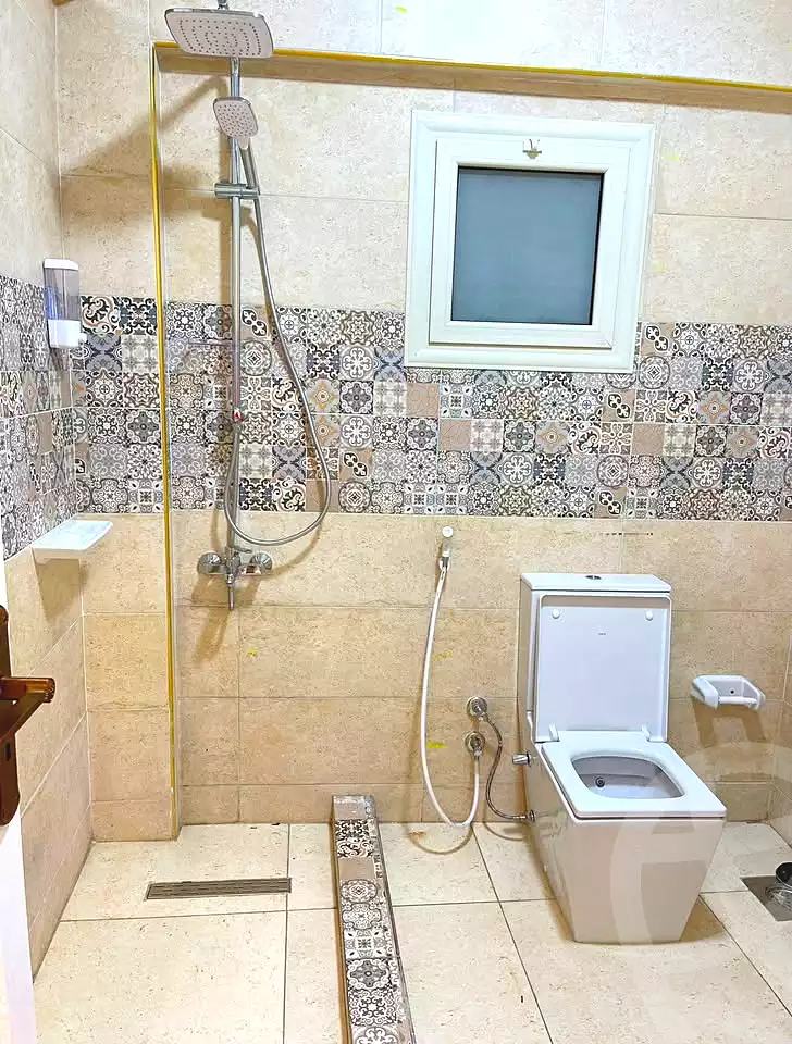 https://aqarmap.com.eg/ar/listing/6882753-for-sale-alexandria-lsywf-city-light-compound