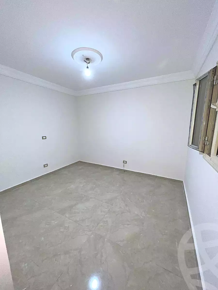 https://aqarmap.com.eg/ar/listing/6882875-for-sale-alexandria-glim-diab-st
