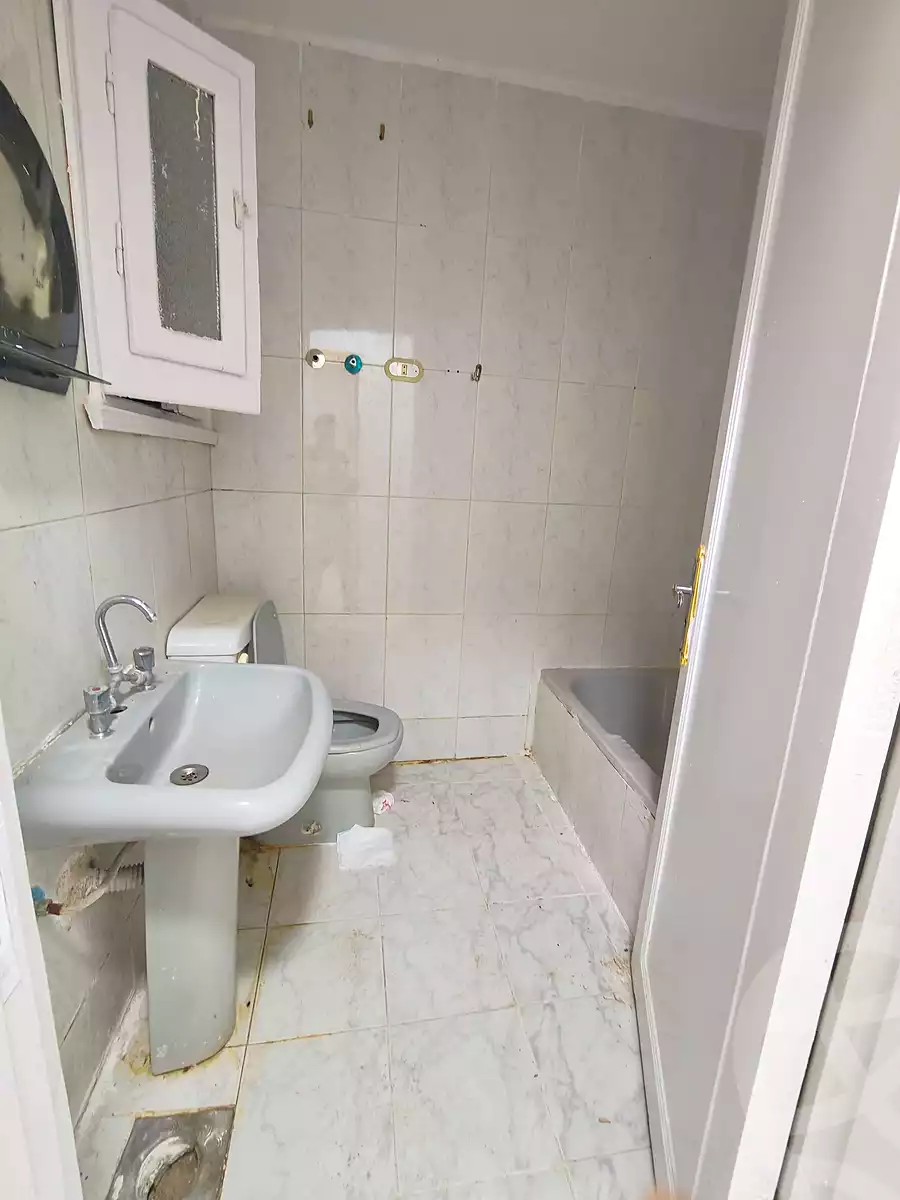 https://aqarmap.com.eg/en/listing/6883343-for-sale-alexandria-al-agamy-shataa-el-nakheel