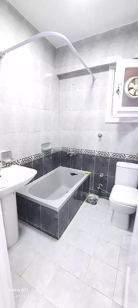 https://aqarmap.com.eg/en/listing/6883724-for-sale-alexandria-al-agamy-shataa-el-nakheel