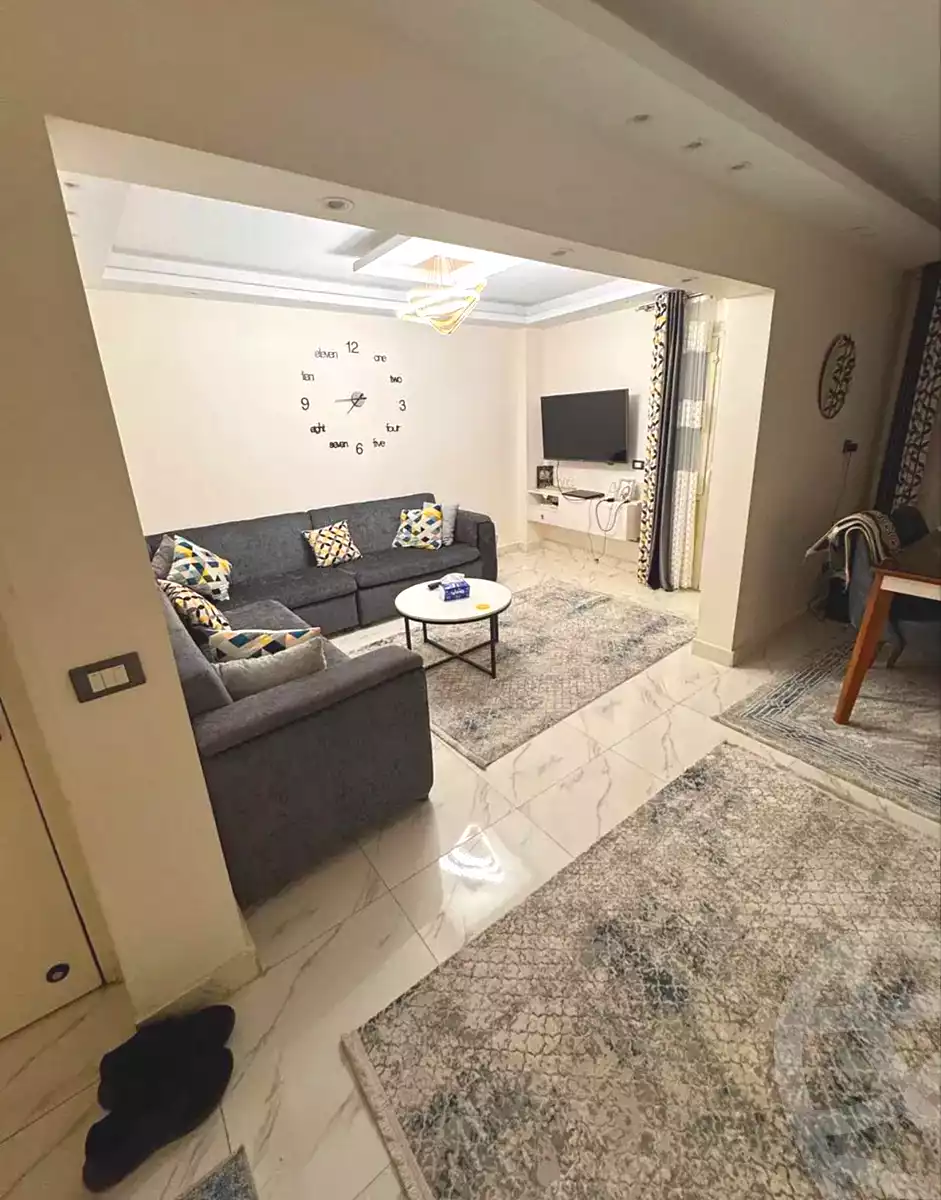 https://aqarmap.com.eg/en/listing/6883747-for-sale-alexandria-alhadara-new-el-hadra