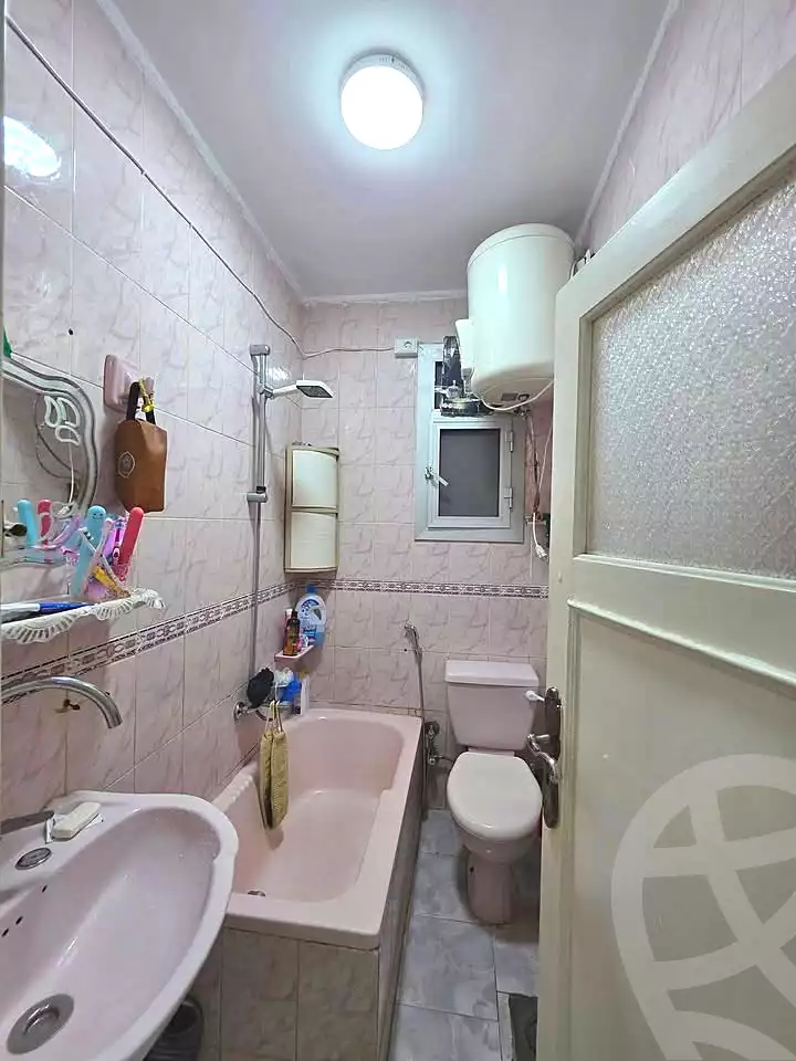 https://aqarmap.com.eg/ar/listing/6883793-for-sale-alexandria-el-asafra-l-sfr-bhry-atlas-st