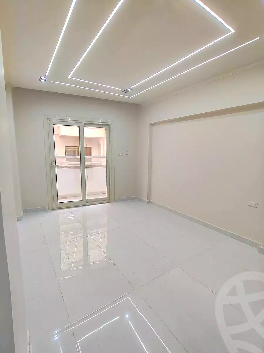 https://aqarmap.com.eg/en/listing/6883909-for-sale-alexandria-lauran
