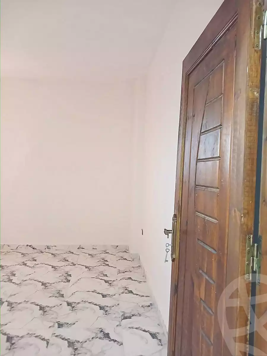 https://aqarmap.com.eg/ar/listing/6884384-for-sale-alexandria-al-agamy-lbytsh-bianchiii