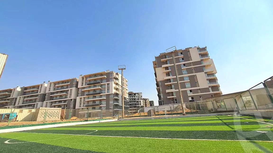 https://aqarmap.com.eg/ar/listing/6884477-for-sale-cairo-new-administrative-capital-r7-syn-7