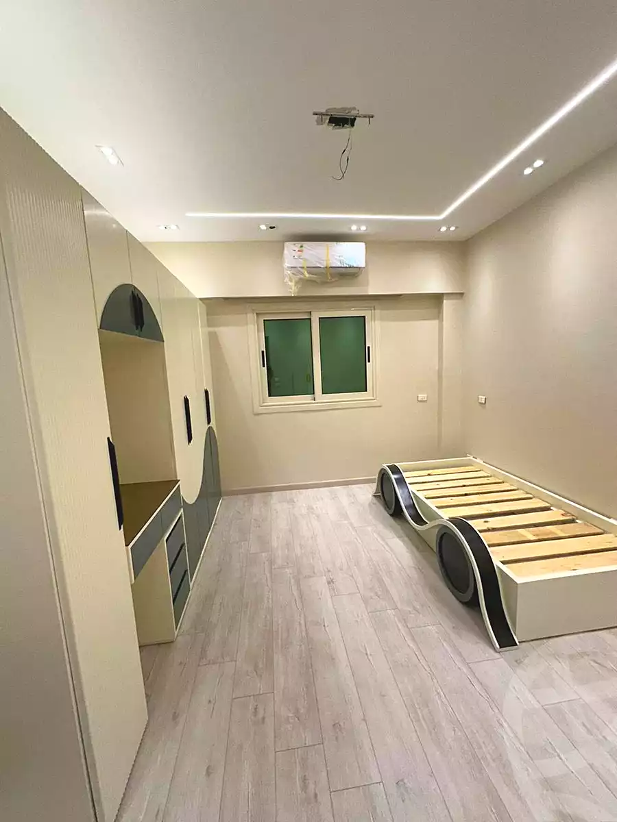 https://aqarmap.com.eg/en/listing/6884604-for-sale-cairo-new-cairo-jml-bd-lnsr