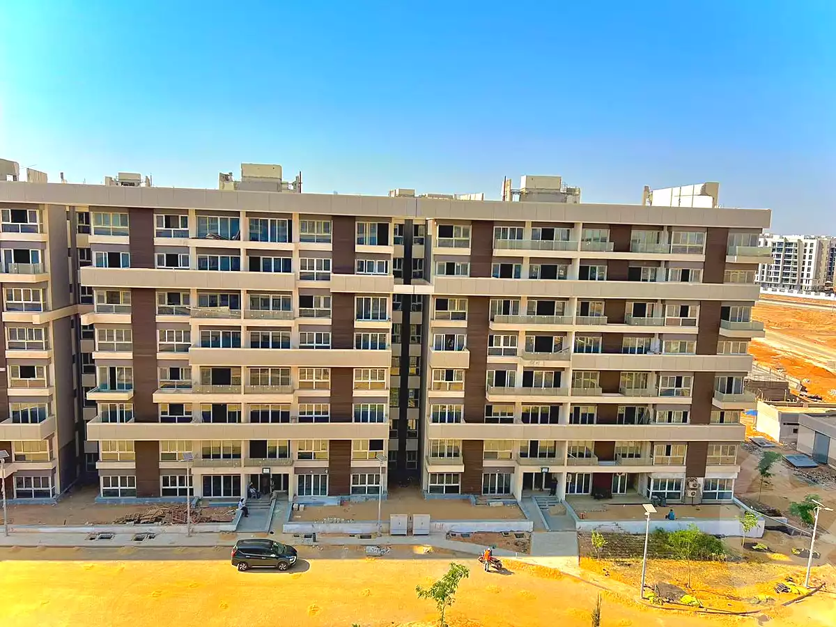 https://aqarmap.com.eg/ar/listing/6884583-for-sale-cairo-new-administrative-capital-r7-scenario