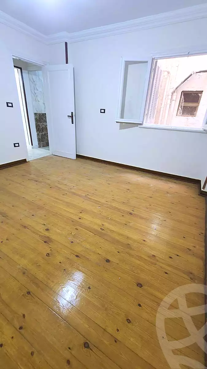 https://aqarmap.com.eg/en/listing/6884829-for-sale-alexandria-el-asafra-l-sfr-bhry