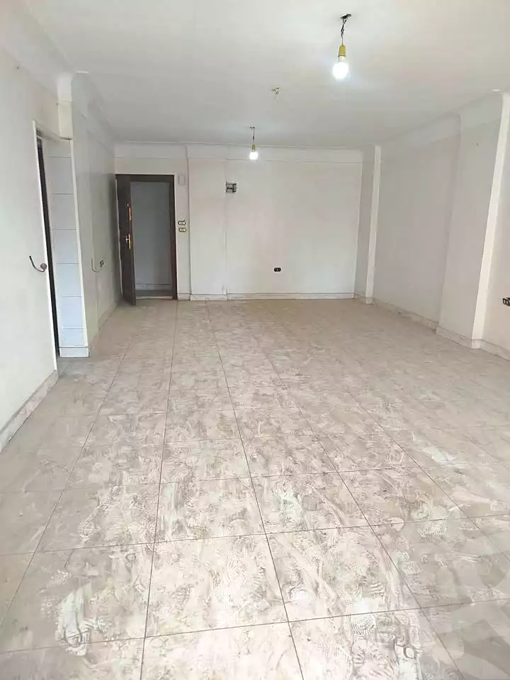 https://aqarmap.com.eg/en/listing/6885480-for-sale-alexandria-al-agamy-el-hanouvel
